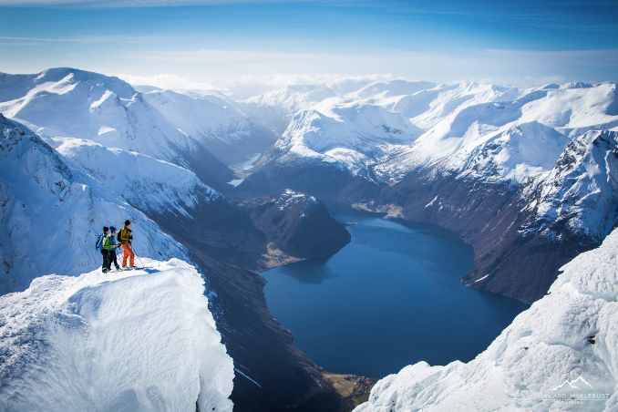 FJELLMØBLER